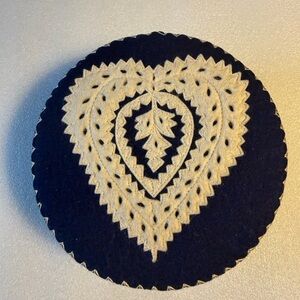 Vintage Wool Felt Handcrafted Decorative Box w/embroidered Heart Retired Sandor
